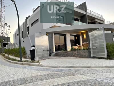 بسعر الطرح الاول فيلا standalone للبيع في patioside بالتقسيط بجوار الباتيو تاون في التجمع الخامس دقائق من AUC و هايدبارك و لافيستا سيتي ووتري واي