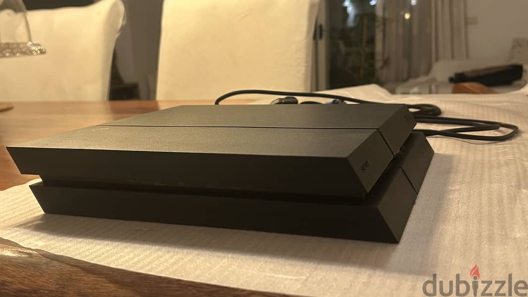 PS4 (PlayStation) 1