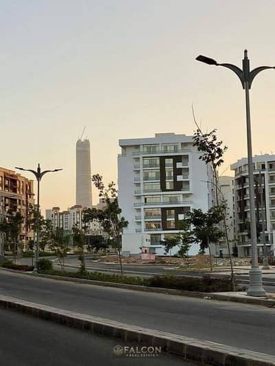 Move in immediately to a 121 sqm, 3-bedroom apartment at Al Maqsad Compound (New Administrative Capital, District R3)—ready for immediate occupancy. F