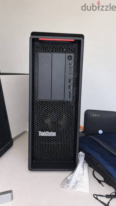 Lenovo ThinkStation P520 - Workstation