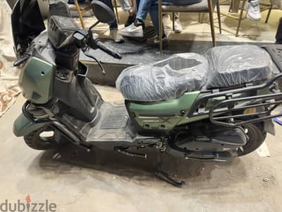 اسكوتر بنزين keeyway X road 150 cc