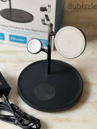 Anker Wireless charger 3 in one used only twice