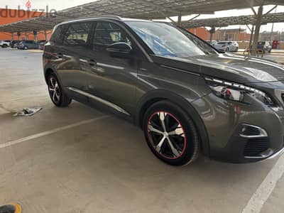 Peugeot 5008 2019