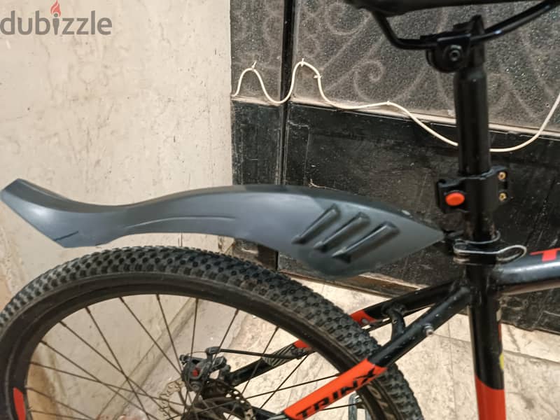 trinx m126 9