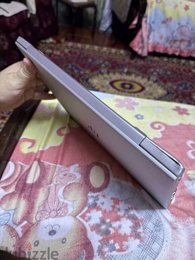 HP Elite Book icore5 256 GB 14 inch