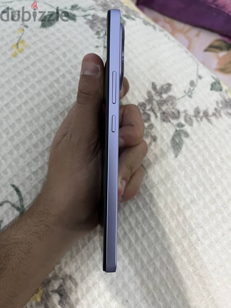 Vivo V60 Lite 4