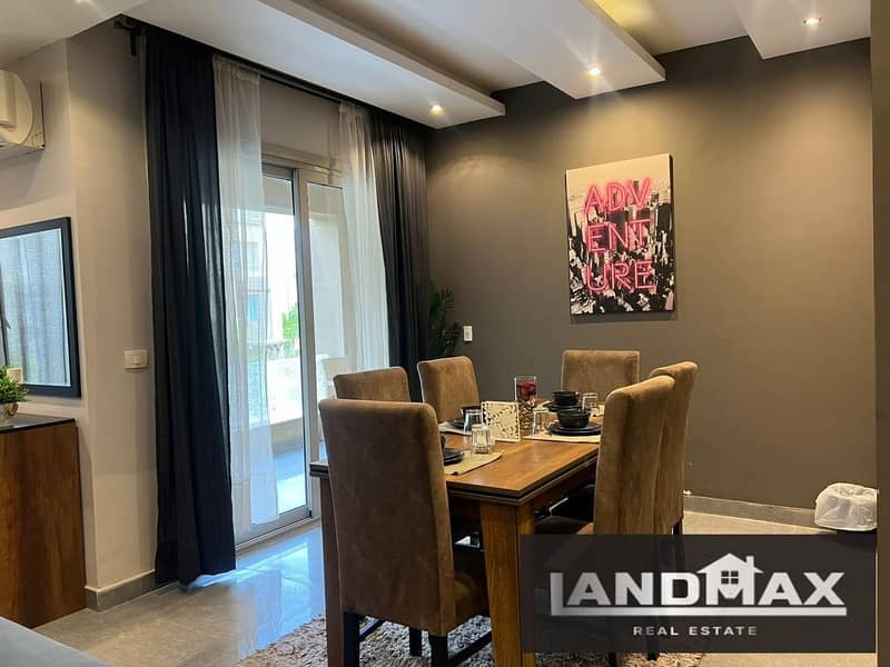 2 BR Apartment in The Village Gate, photo 47 of 73