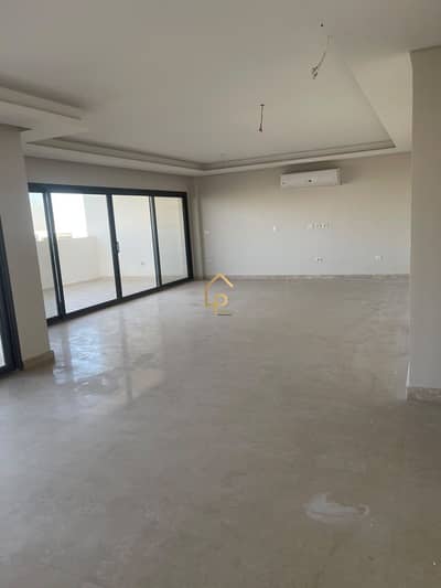 Penthouse for rent at ZED west prime location