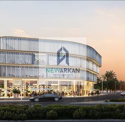 عيادة للبيع 35م  بمقدم 5% على محور البوليفارد أدارة وتشغيل شركة Savills