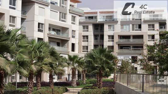 Duplex for sale 210 m ready to move with installments ACs and kitchen prime location in Hyde Park Fifth Settlement New Cairo next to Mivida