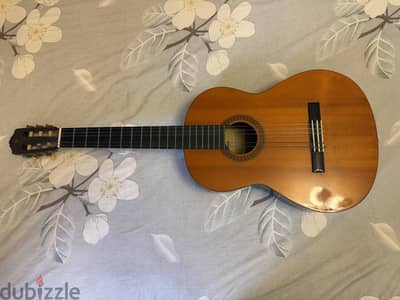 Yamaha CG100 Guitar جيتار ياماها