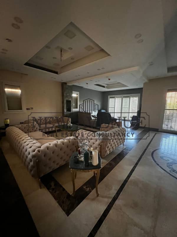 Prime Standalone Villa for Sale in La Nuova Vista New Cairo | 580m BUA, 910m Land, Fully Finished with Private Pool, Elevator & Garden 8 Access