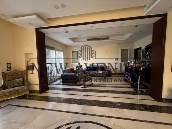 Prime Standalone Villa for Sale in La Nuova Vista New Cairo | 580m BUA, 910m Land, Fully Finished with Private Pool, Elevator & Garden 8 Access