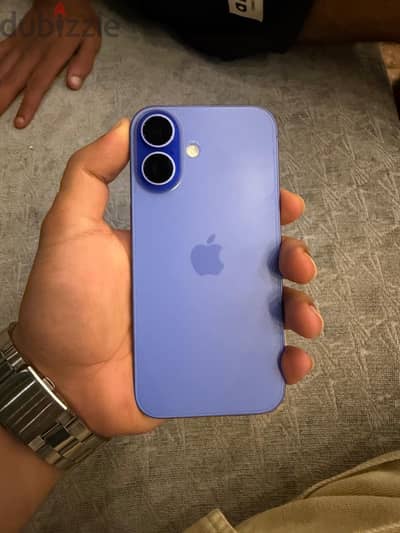 آبل - آيفون 16
