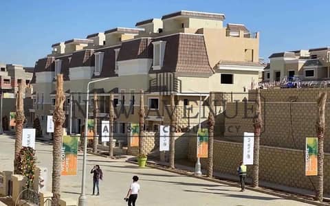 شقة استلام فوري نصف تشطيب  للبيع في سراي القاهرة الجديدة بسعر أقل من سعر السوق و فيو امامي و خلفي مفتوح