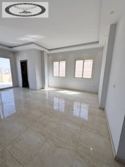 Penthouse for rent (residential or administrative use) in the Fifth Settlement (AUC Housing area), near the American University in Cairo (AUC)