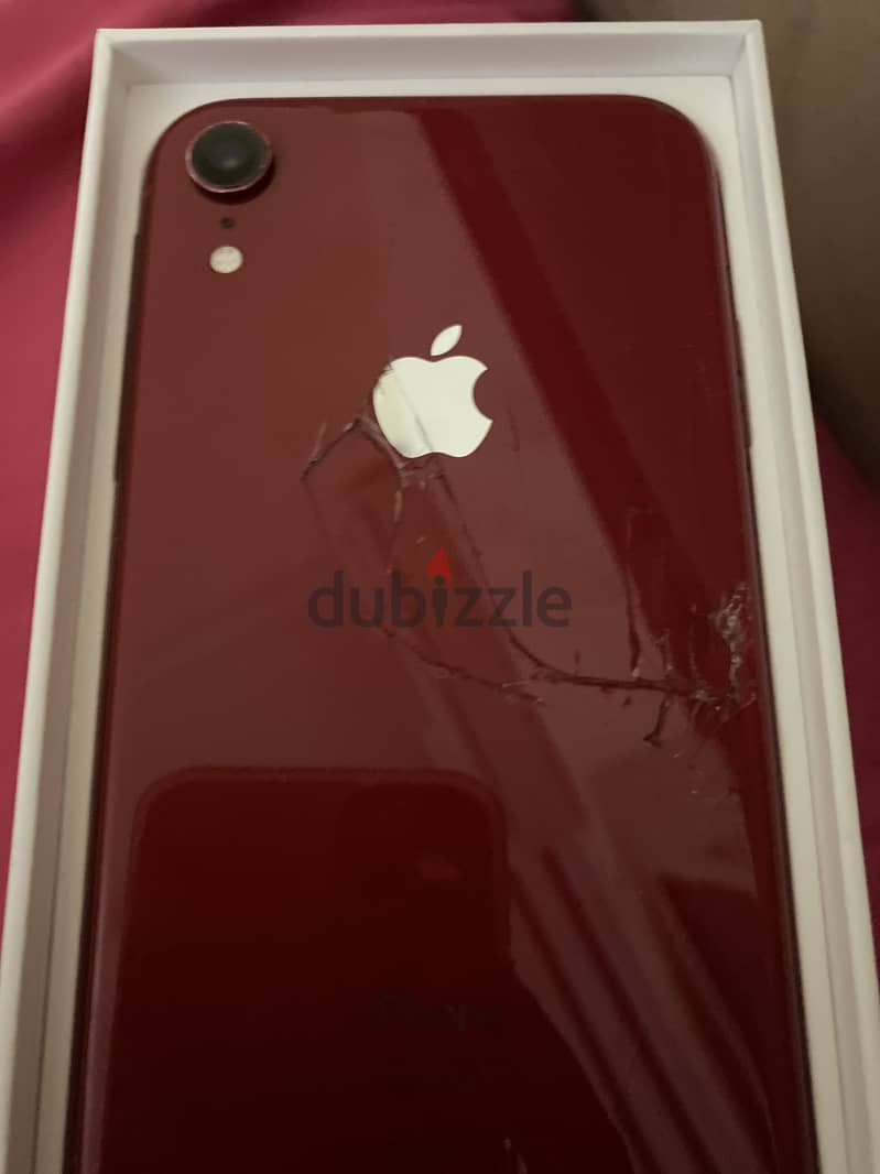 Apple - iPhone XR 1