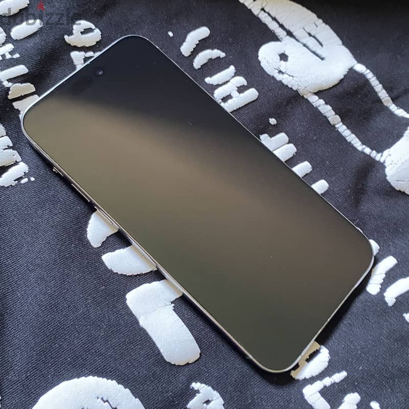 Apple - iPhone 15 Pro Max 7