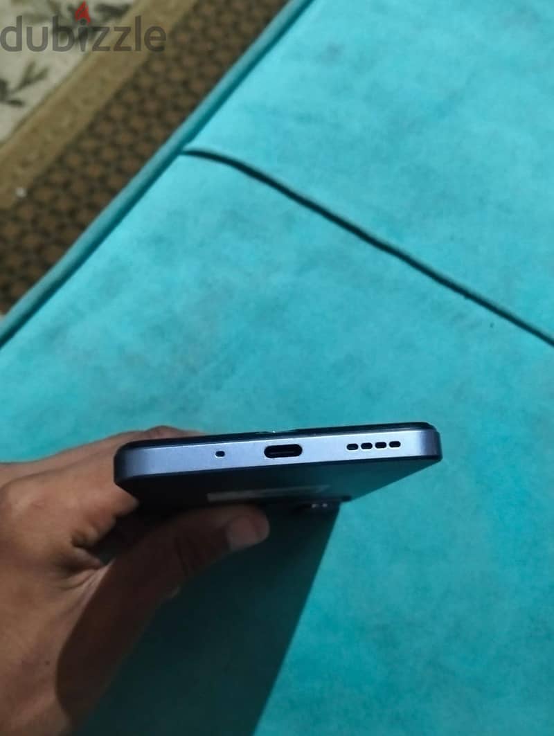 Realme C75 5