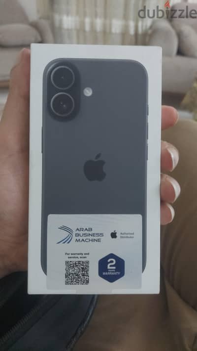 آبل - آيفون 16