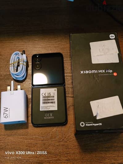 Xiaomi Mix Flip