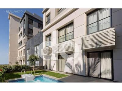 Fully Finished Penthouse for Sale in Trio Compound: 160 sqm BUA + 47 sqm Roof with Kitchen Cabinets