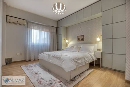 Furnished apartment for rent in Al-Banafseg 12 (Villas Zone), First Settlement; located near Sadat Axis and the Waterway area.
