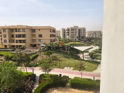 شقه للبيع متشطبه كمبوند او ويست اكتوبر فيو لاند سكيب تكمله اقساط