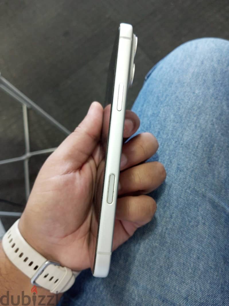 Apple - iPhone 17 Pro Max 3