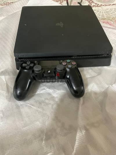 Playstation 4 like new