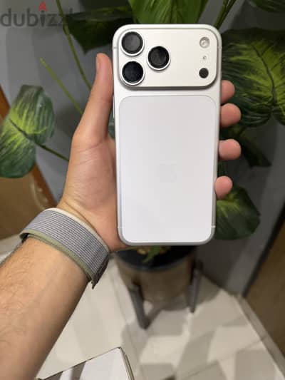 Apple - iPhone 17 Pro Max