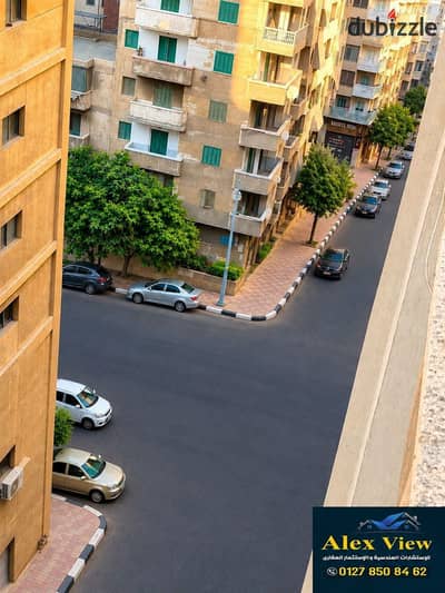 للبيع شقه مميزه في سيدي بشر بحري بجوار شركه الكهرباء