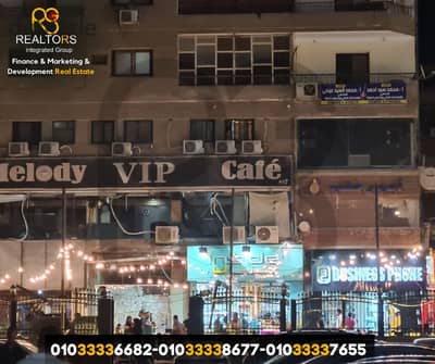مكتب إداري للبيع – ٦٨ متر | موقع مميز جدًا بميدان الحصري