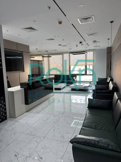for rent office Fully finished and furnished in Al Guezira plaza, zayed