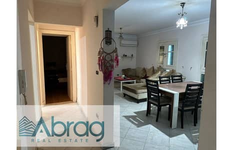 Apartment for Rent: 115 sqm, north-facing, 2 bedrooms, furnished and air-conditioned. Located in the "Garden Housing" area of ​​Sheikh Zayed (9th Dist