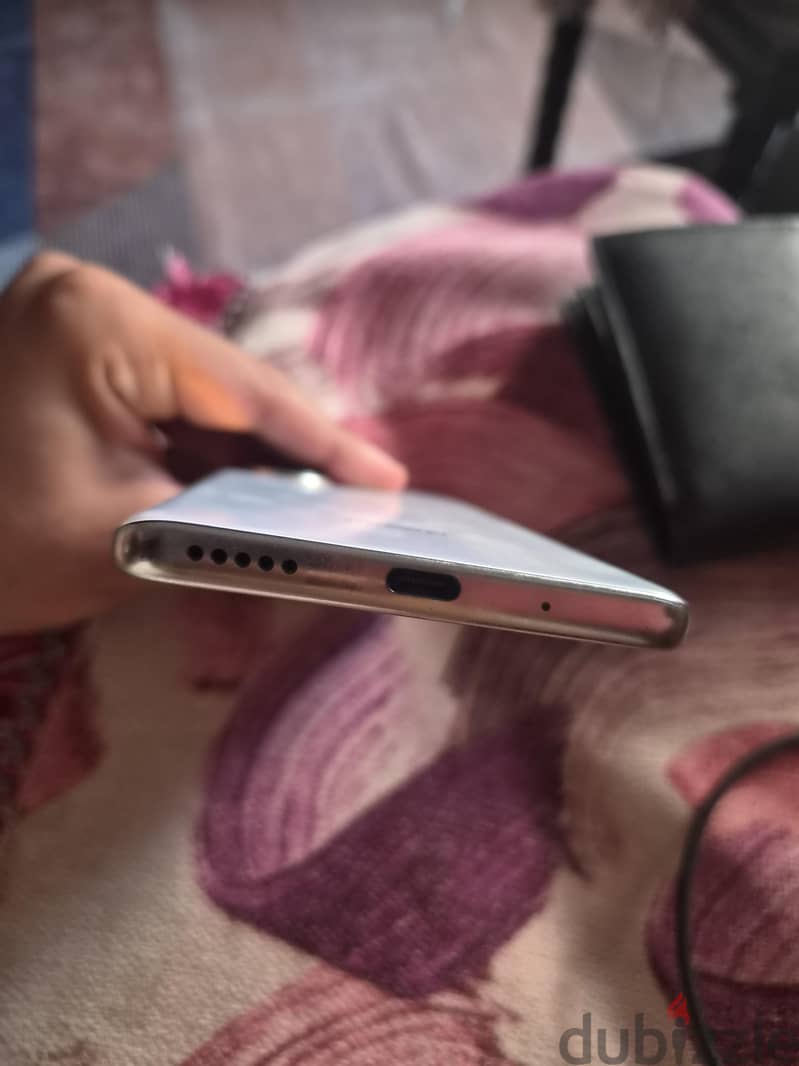 Huawei Nova 9 se 3