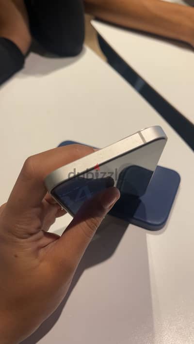 Apple - iPhone 13
