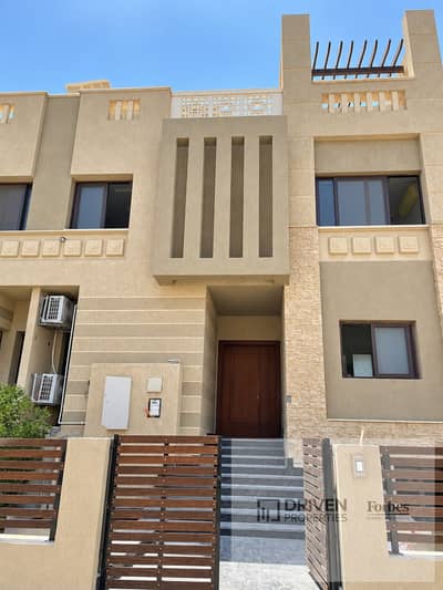 Ready To Move Twin House Super Lux For Sale In Green 4 Compound 6th Of October Giza