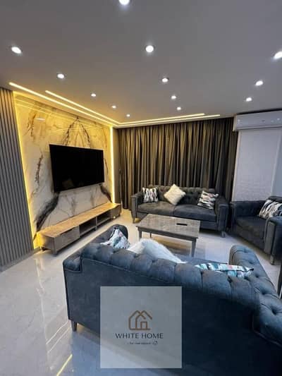 Furnished apartment for rent in Al Rehab City at below-market price. It measures 105 sqm and comprises 3 bedrooms and 2 bathrooms. Located in Phase 1