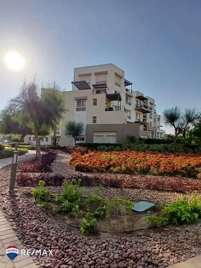 Villa for sale at a bargain price in the finest compound in the Fifth Settlement