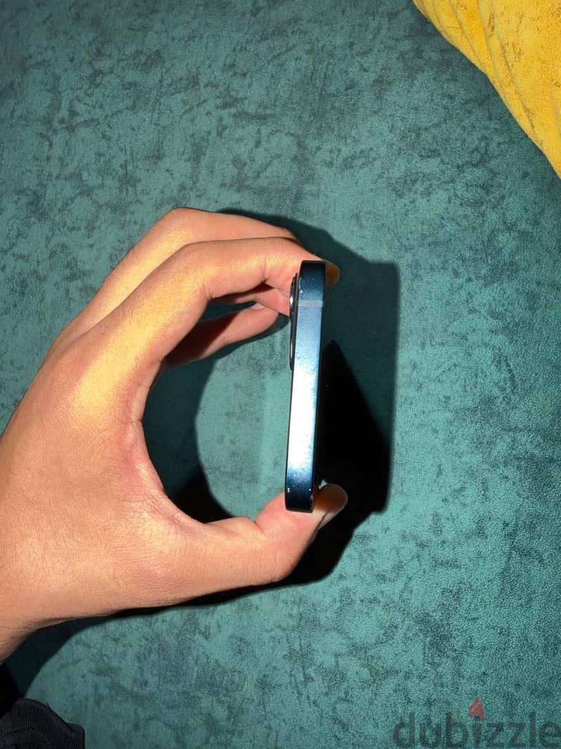 Apple - iPhone 13 2