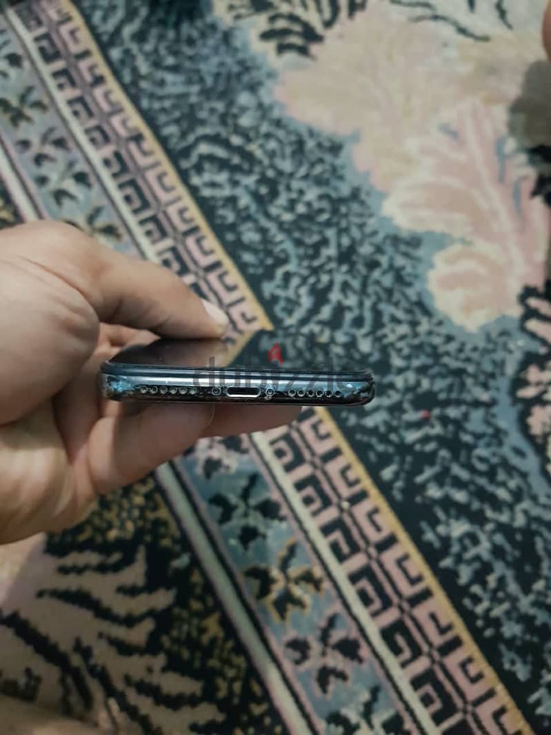 Apple - iPhone X 2