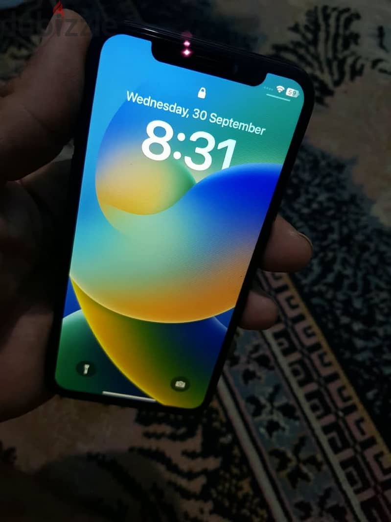 Apple - iPhone X 5
