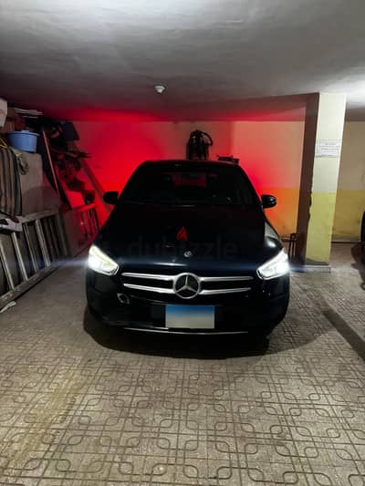 Mercedes-Benz B180 2020 / مرسيدس-بنز B180 موديل 2020