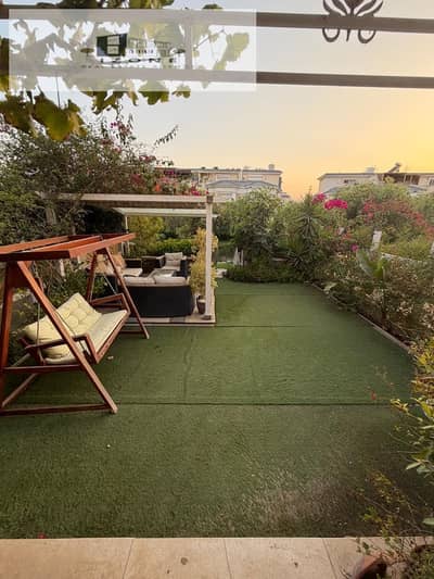 توين هاوس بيع مفروش بالكامل في ماونتن فيو هايد بارك Mountain View Hyde Park القاهرة الجديدة 273 متر مباني و188 متر أرض وحديقة 69 متر