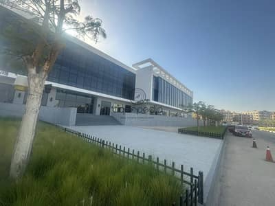مكتب للإيجار في واتر واي ذا هب التجمع 72 متر Office for rent Waterway The Hub New Cairo finished unit