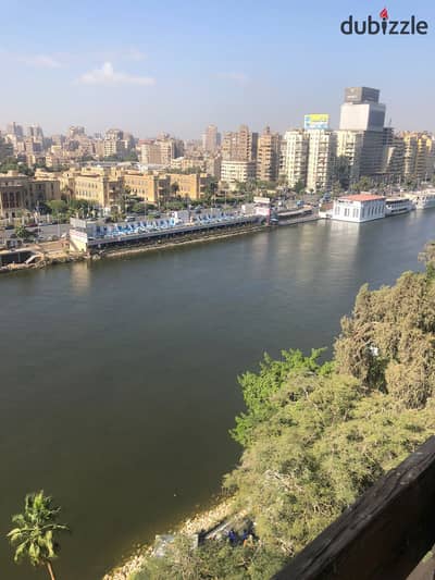 شقة للايجار الزمالك علي النيل مباشره