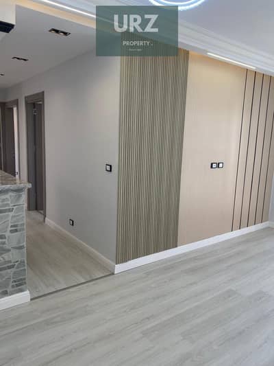 شقة فاخرة متشطبة بالكامل في Aljar British District أمام مدينتي 4  بأعلى عائد ايجار بفيو على pool ع السويس مباشرة بجوار الباتيو سراى