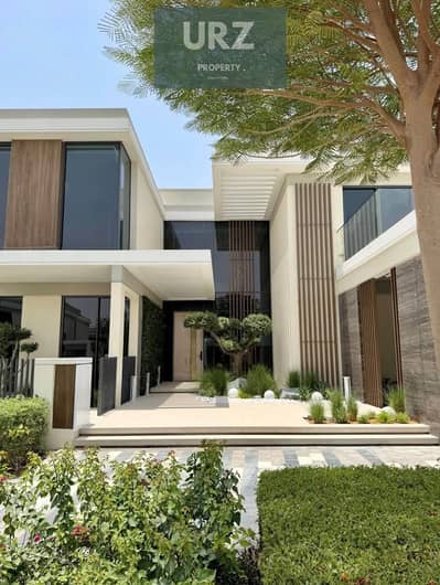 Finished standalone villa with private pool lake view installments up to 15 years special discount on Suez Road opposite Madinaty near La Vista