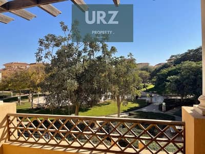 فيلا تاون هاوس مع Private Pool فيو امامى بحرى على مساحات خضراء للبيع دايركت ع التسعين ف هايد بارك  زيد ايست و لافيستا بالقرب من مفيدا